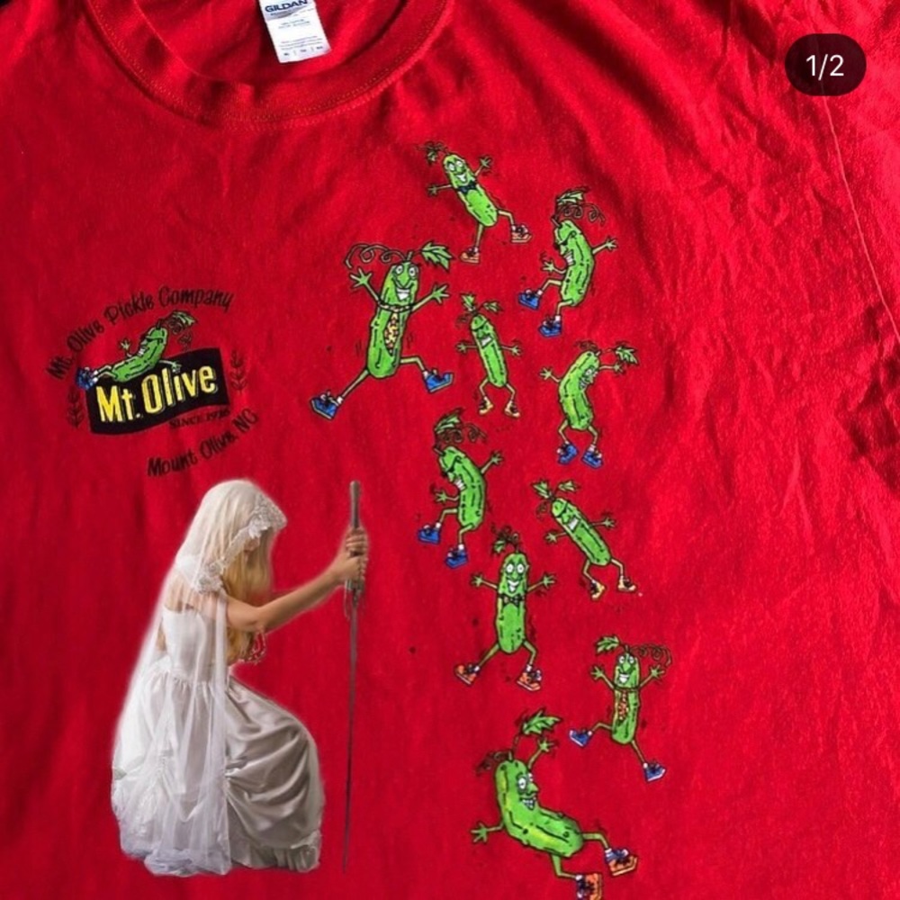 Mount Olive 🎉jazzy🎉 Pickle T-shirt - Men’s XL🦋